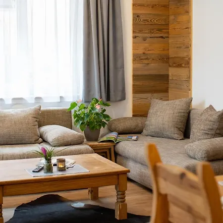 Haus Ditzer - Theresia 4*