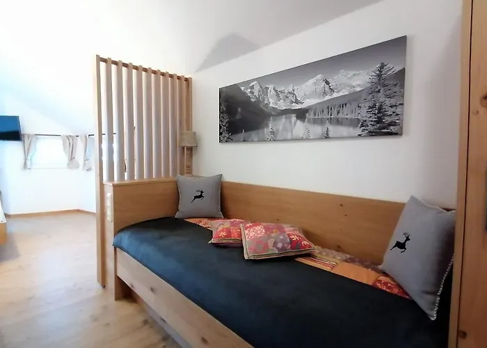 Gasthof Haus Ditzer - Theresia 4*