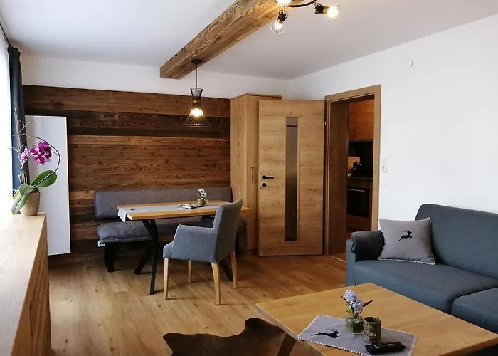 Haus Ditzer - Theresia Pensión 4*