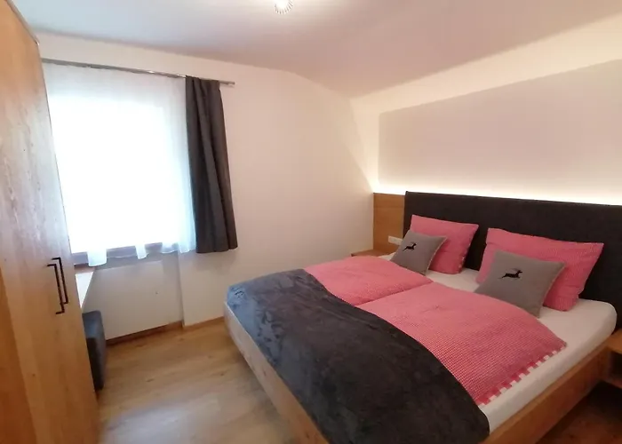 Haus Ditzer - Theresia Pensión 4*