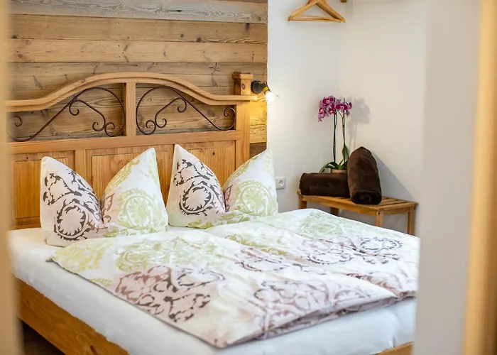 Guest house Haus Ditzer - Theresia 4*