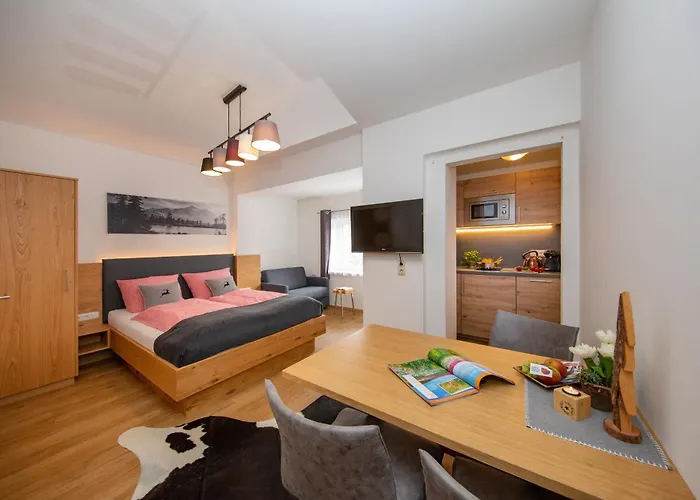 Guest house Haus Ditzer - Theresia 4*